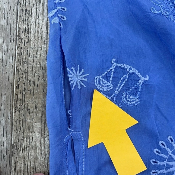 Johnny Was Celestin Tie Closure 3/4 Sleeve Pullover Embroidered Blouse Blue NWT - Picture 5 of 10